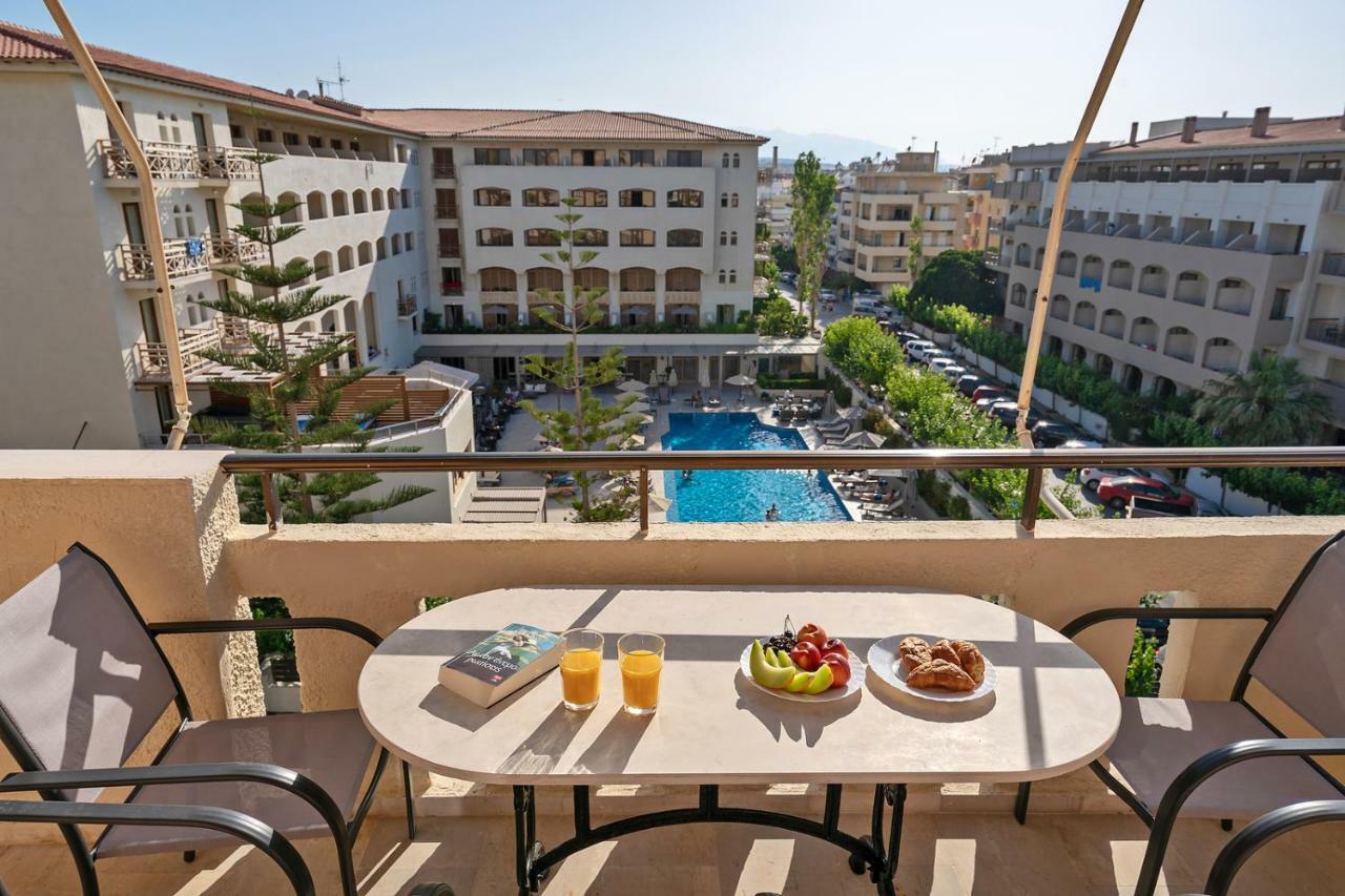 Sol & Mare - Beach Front Rétino Exterior foto